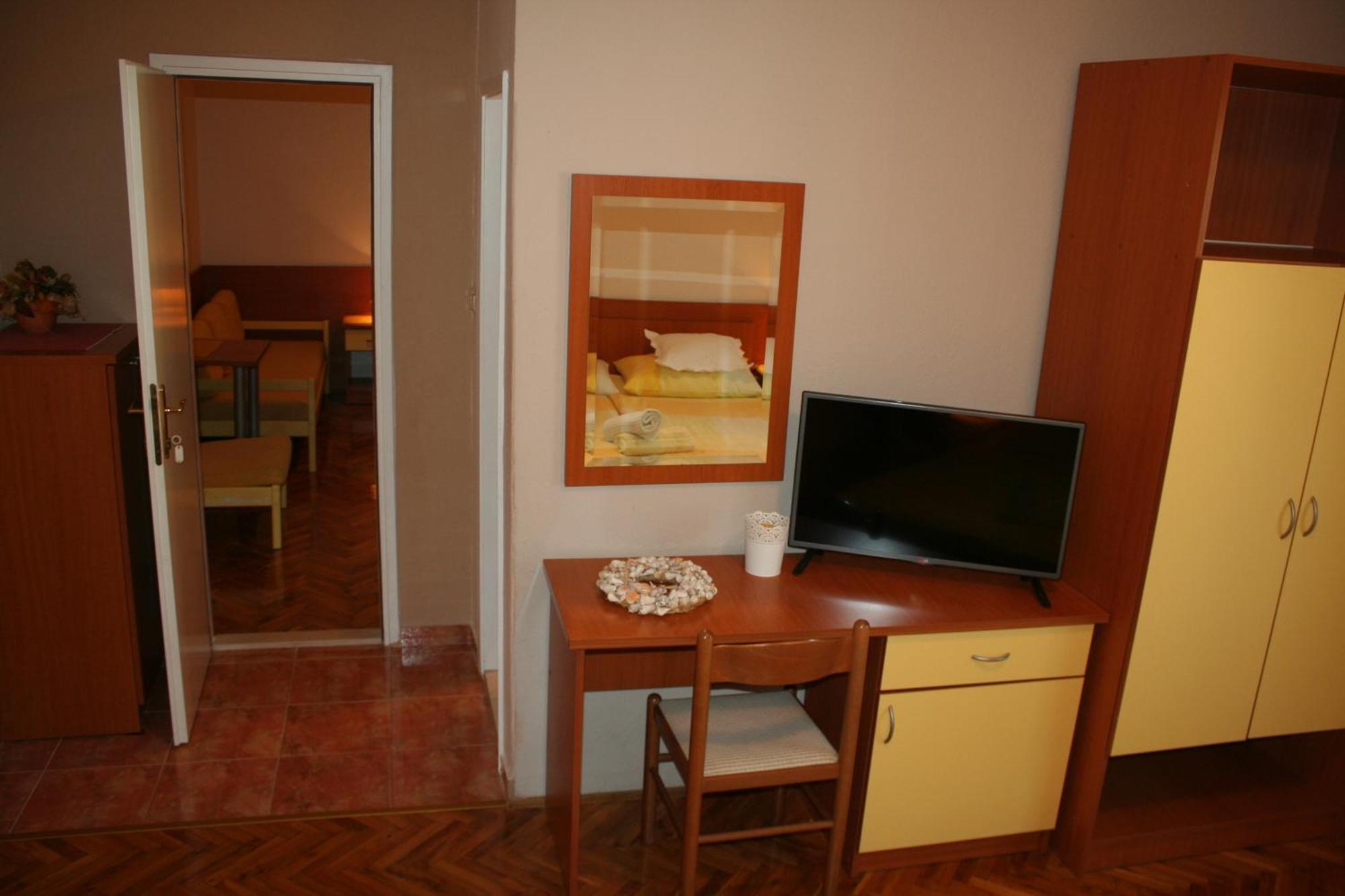 Rooms & Apartments Villa Anka Tučepi Chambre photo